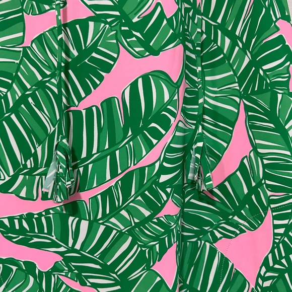 EUC Lilly Pulitzer Johana Size Medium, Cover-up - Picture 9 of 9